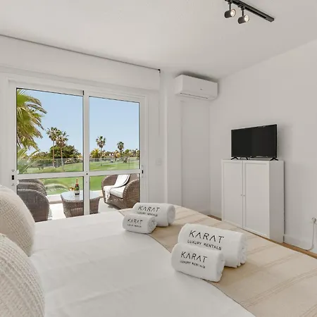 فيلة Karat Caleta Golf Views *
